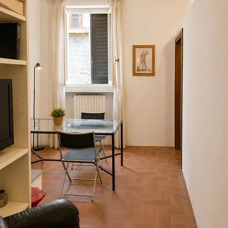 Hidden Gem By Ponte Vecchio With Private Terrace * Florence