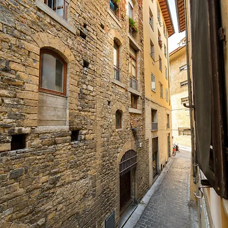 Apartment Hidden Gem By Ponte Vecchio With Private Terrace Florence